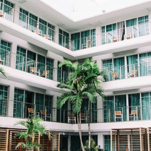 francesca-saraco-_dS27XGgRyQ-unsplash Hotel Management Strategy Toolkit